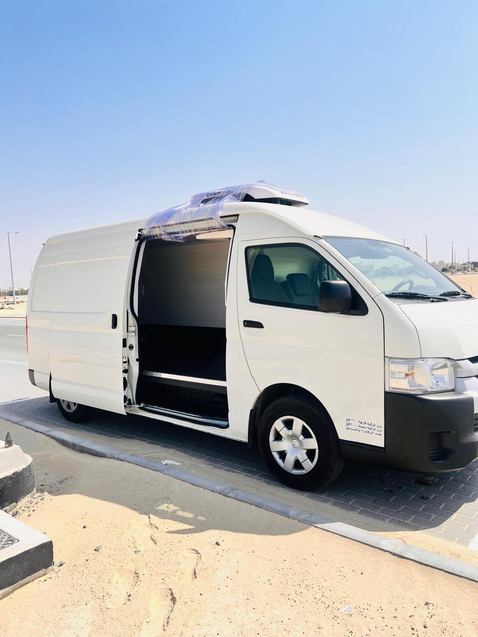 4 to 7 ton high roof freezer truck for bulk frozen cargo in Dubai